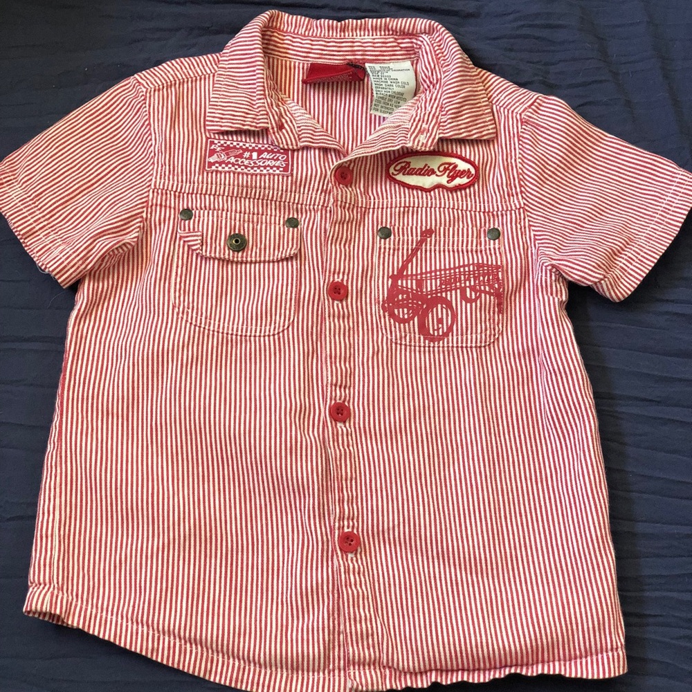 Radio Flyer shirt